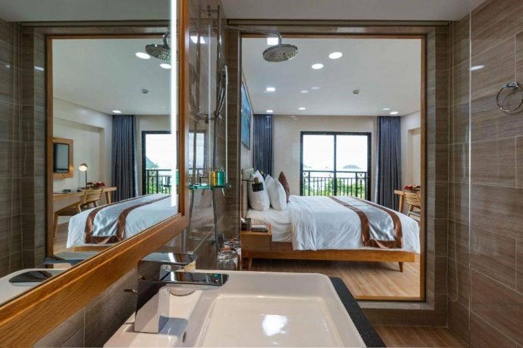 Deluxe Double Sea View